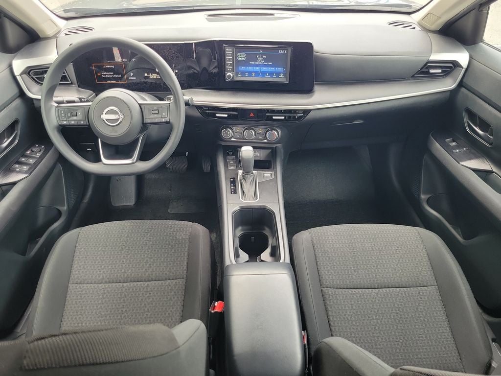 2025 Nissan Kicks S