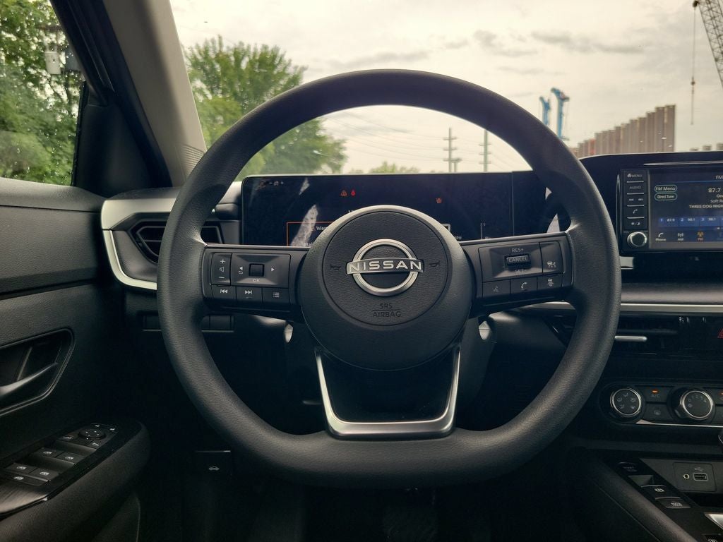 2025 Nissan Kicks S