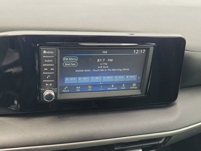 2025 Nissan Kicks S