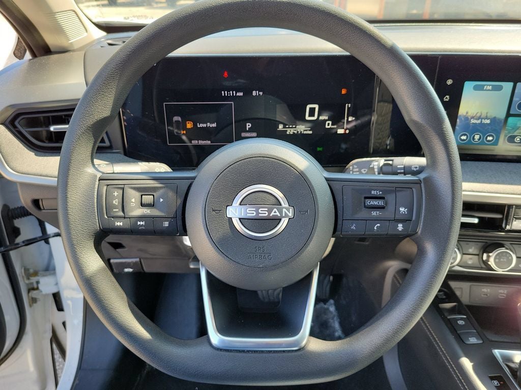 2025 Nissan Kicks SV