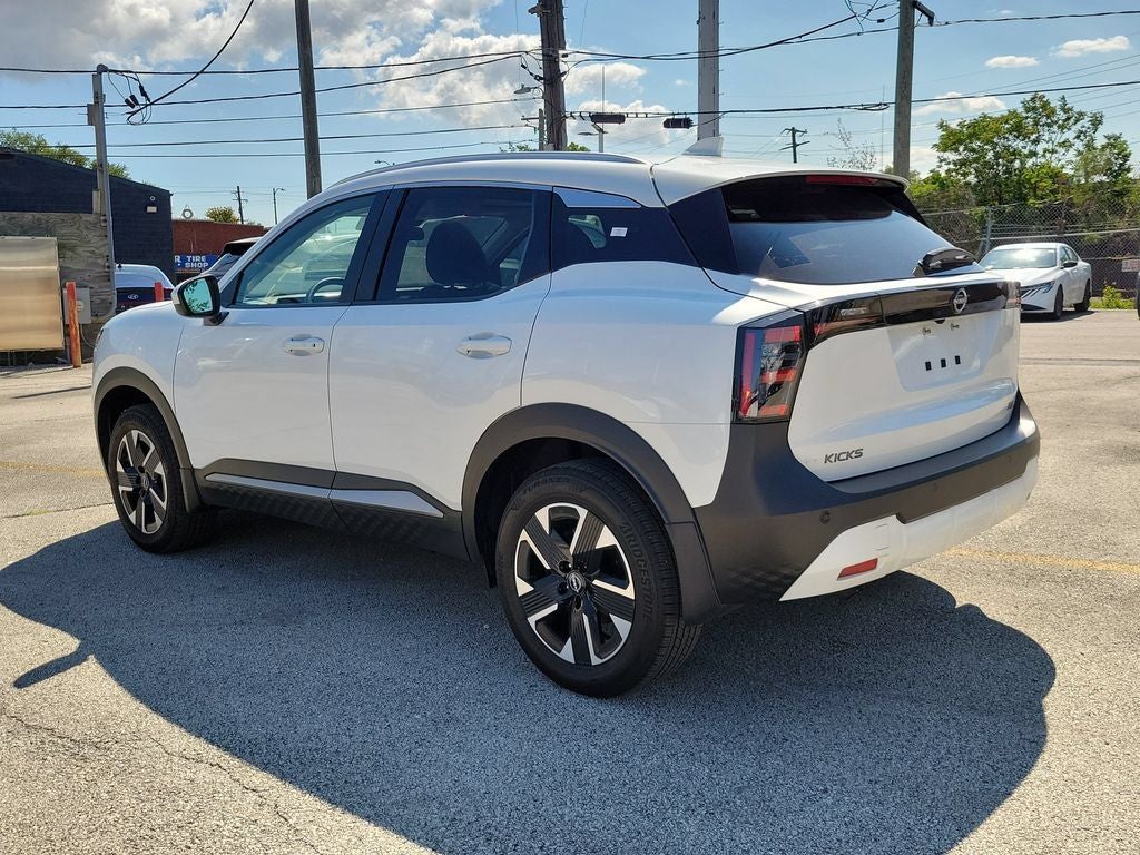 2025 Nissan Kicks SV