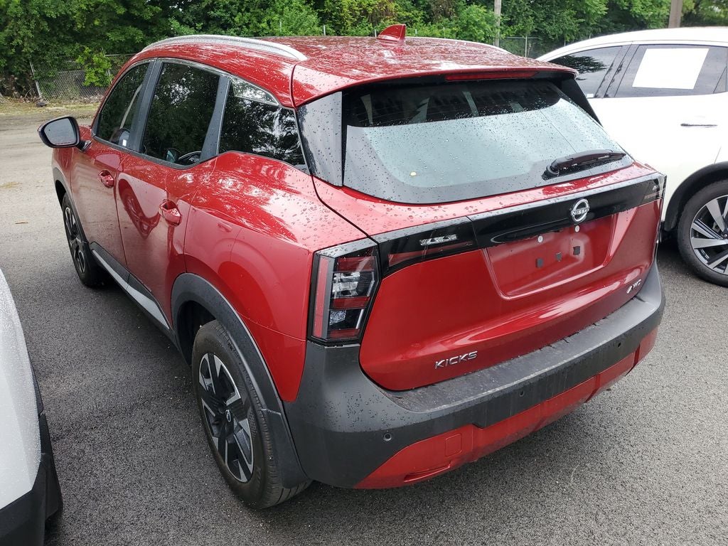 2025 Nissan Kicks SV
