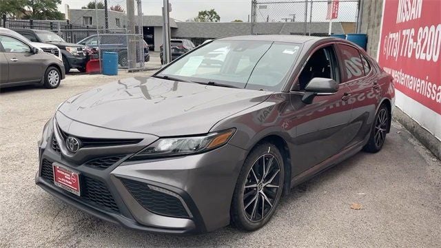 2023 Toyota Camry SE