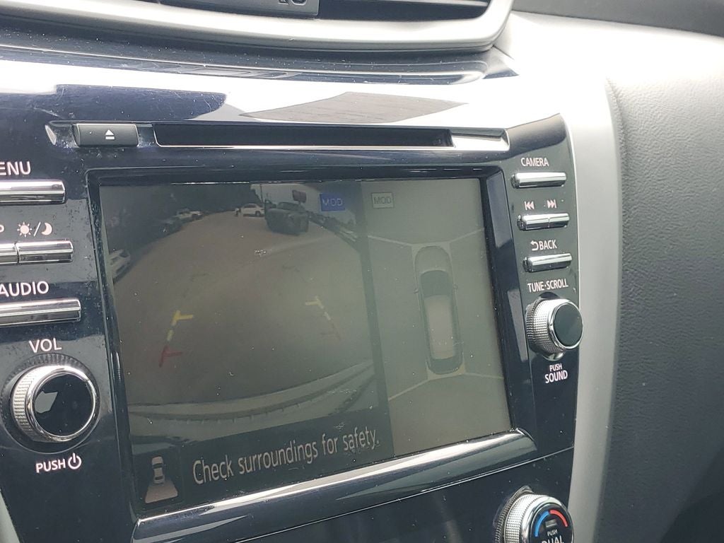 2023 Nissan Murano SL