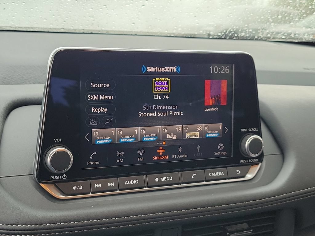 2026 Nissan Rogue SV