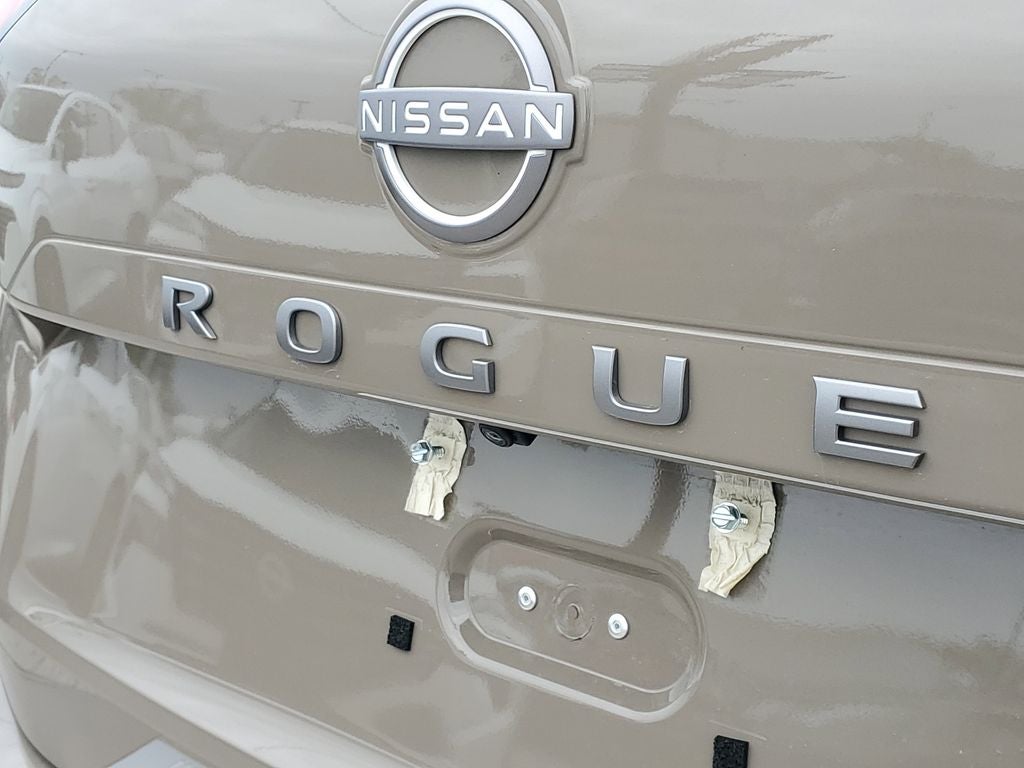 2025 Nissan Rogue SV