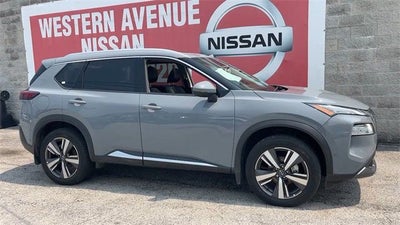 2022 Nissan Rogue SL