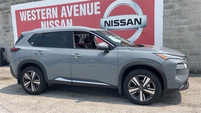 2022 Nissan Rogue SL