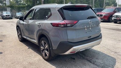 2022 Nissan Rogue SL