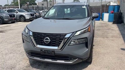 2022 Nissan Rogue SL