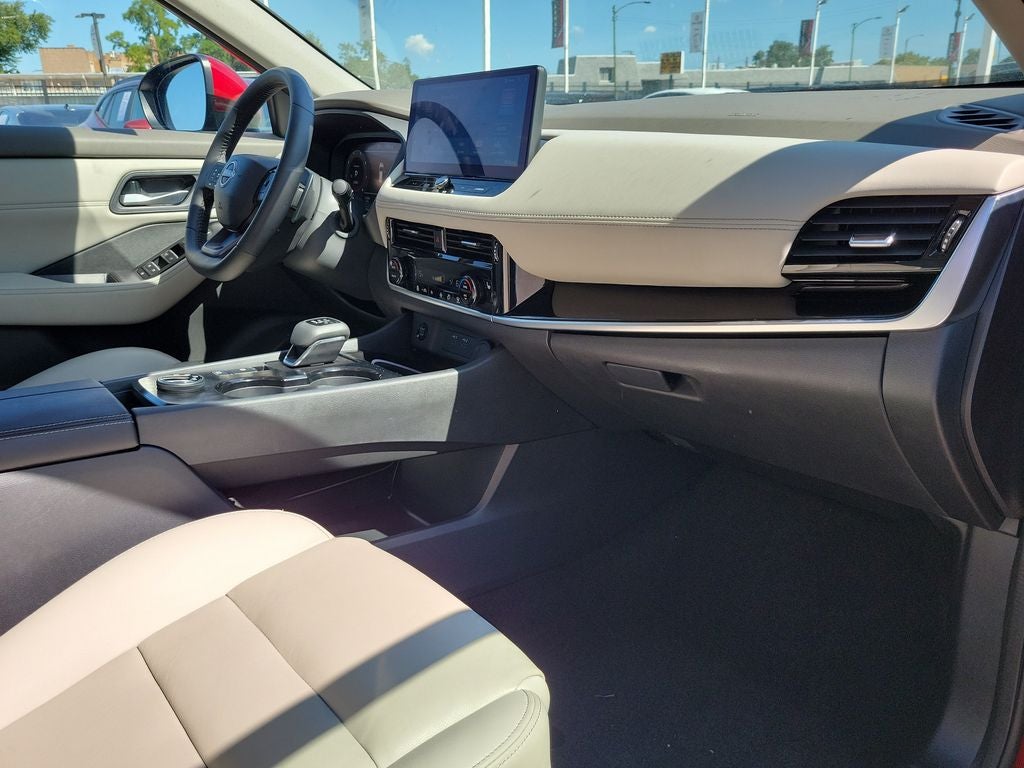 2025 Nissan Rogue SL