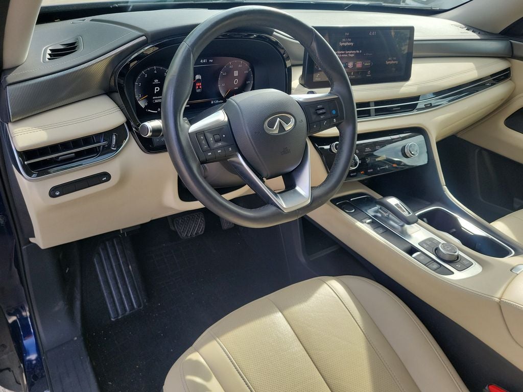 2023 INFINITI QX60 LUXE