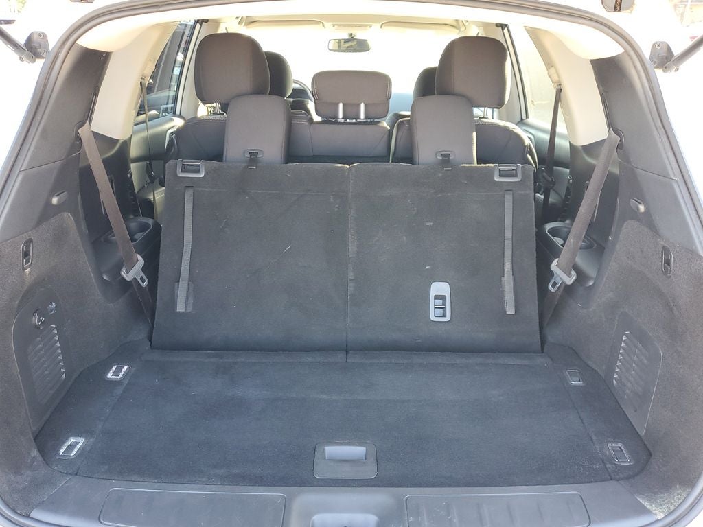 2020 Nissan Pathfinder SV
