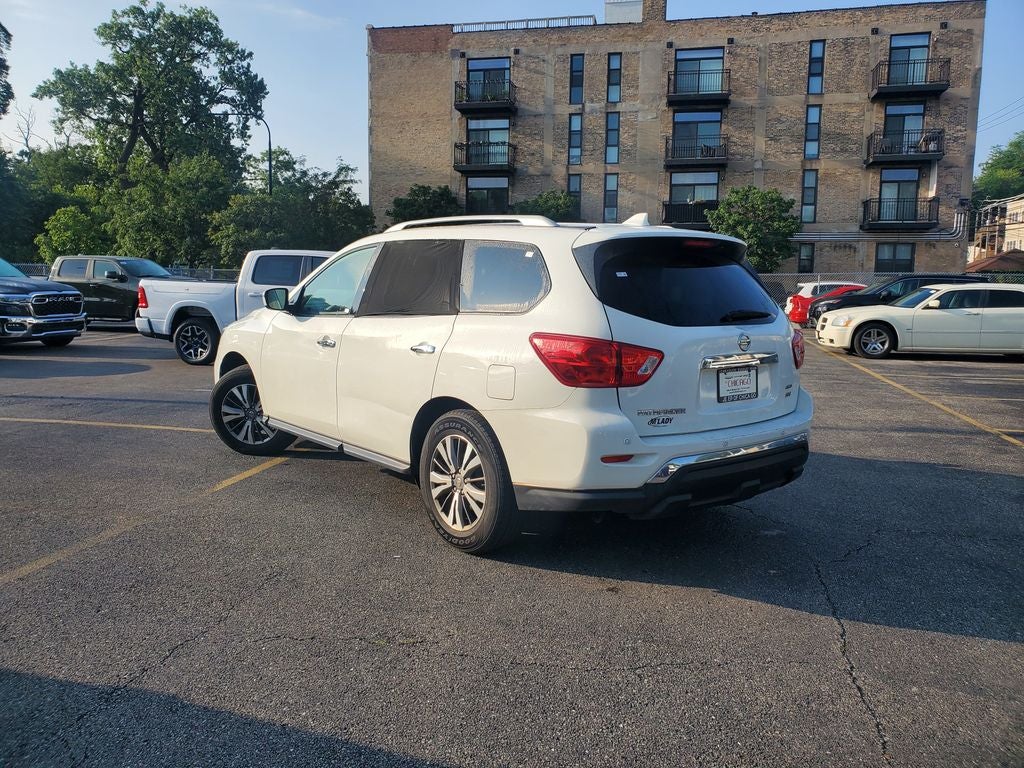 2019 Nissan Pathfinder SV