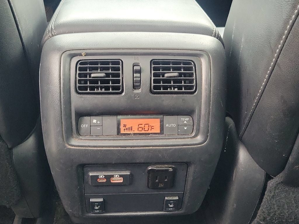 2019 Nissan Pathfinder Platinum