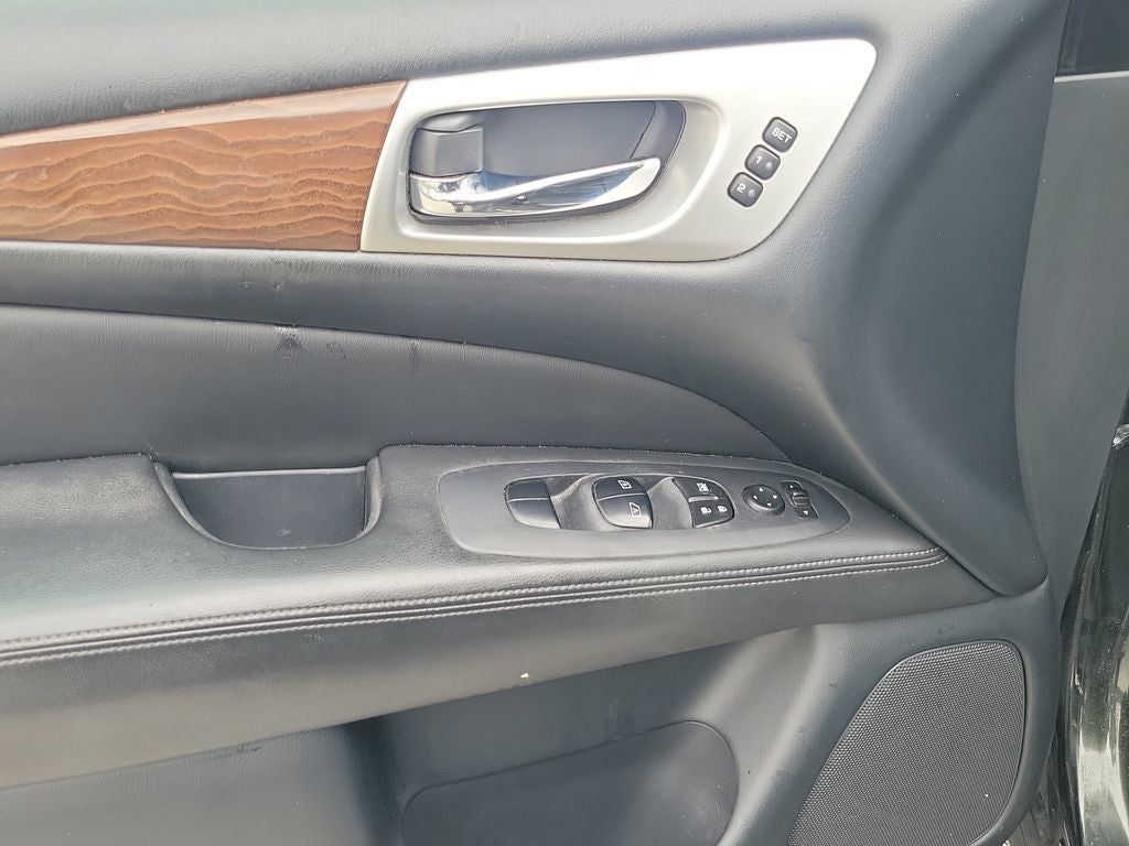 2019 Nissan Pathfinder Platinum