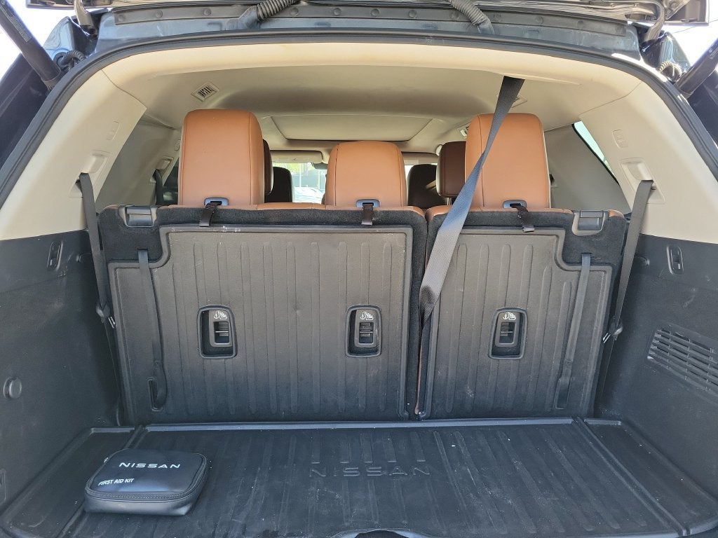 2024 Nissan Pathfinder Platinum