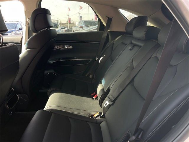 2025 Genesis GV70 2.5T