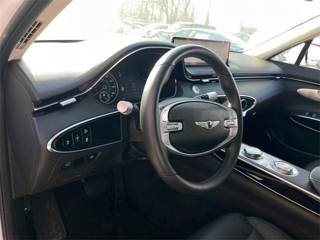 2025 Genesis GV70 2.5T