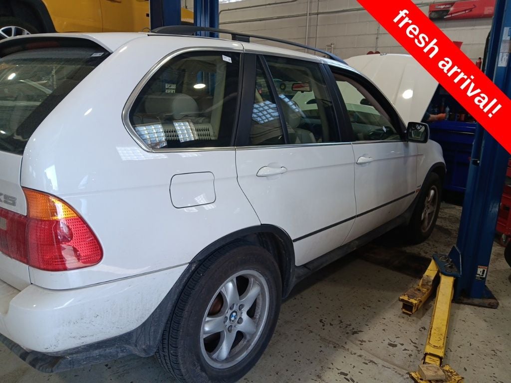 2003 BMW X5 4.4i