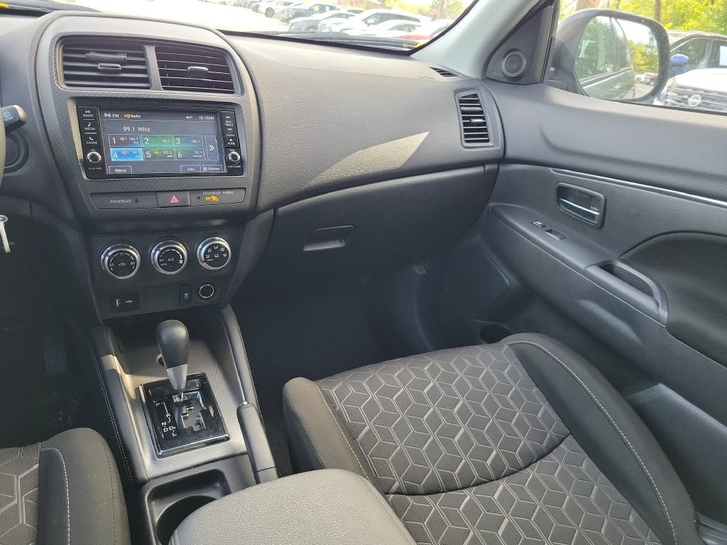 2024 Mitsubishi Outlander Sport Base