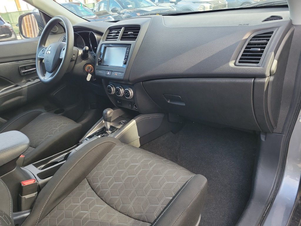 2024 Mitsubishi Outlander Sport Base