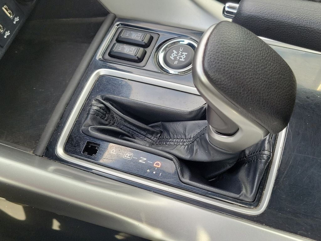 2024 Mitsubishi Eclipse Cross LE