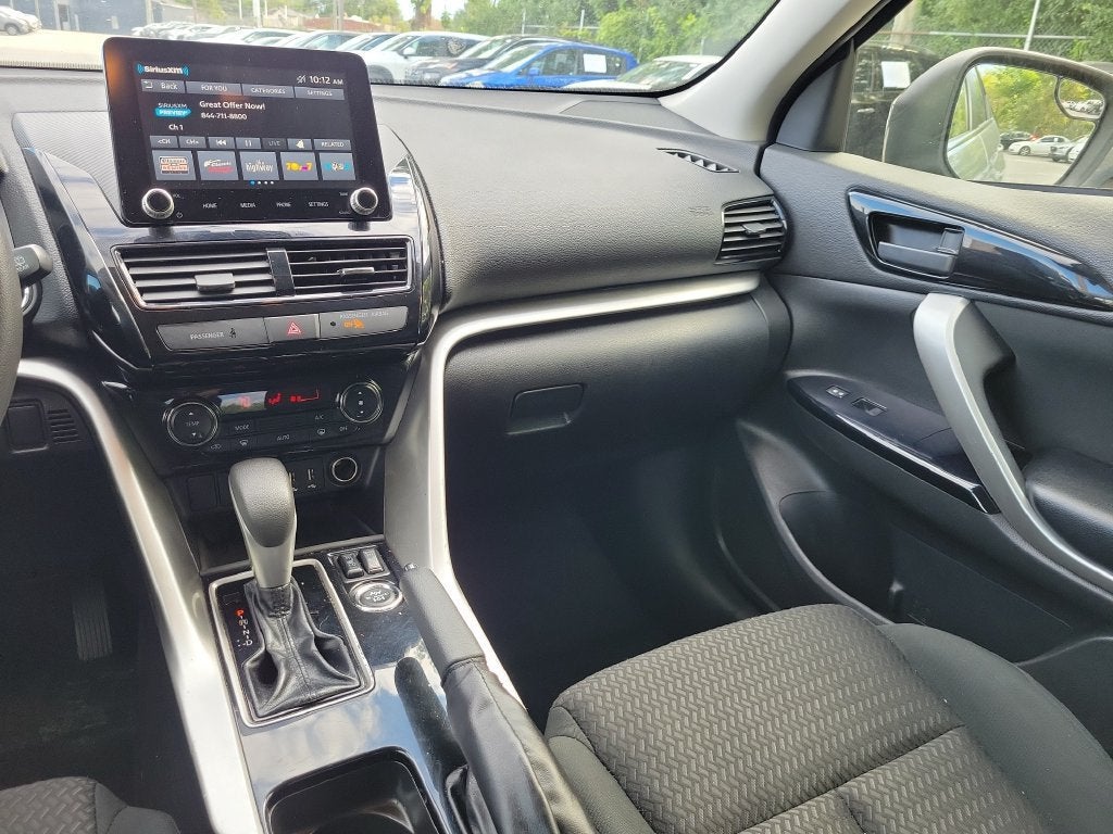 2024 Mitsubishi Eclipse Cross Base