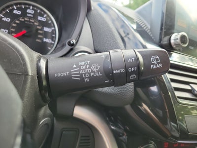 2024 Mitsubishi Eclipse Cross Base