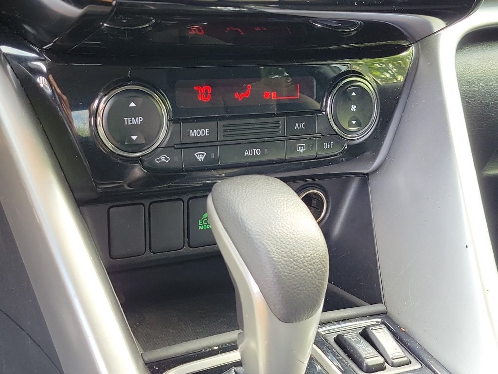 2024 Mitsubishi Eclipse Cross Base