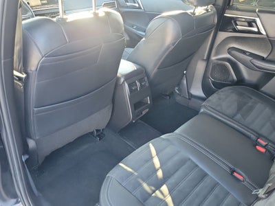 2024 Mitsubishi Outlander PHEV SE Hybrid