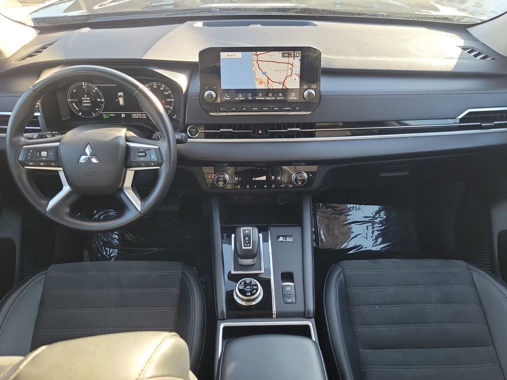 2024 Mitsubishi Outlander PHEV SE Hybrid