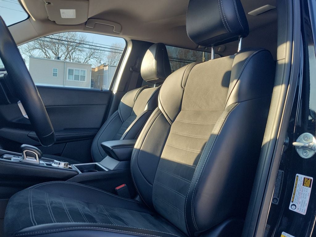 2024 Mitsubishi Outlander PHEV SE Hybrid