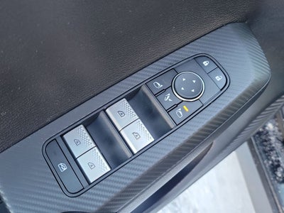 2024 Mitsubishi Outlander PHEV SE Hybrid