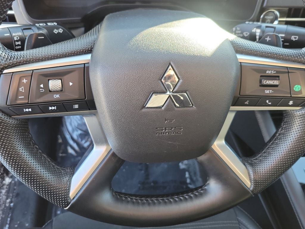 2024 Mitsubishi Outlander PHEV SE Hybrid