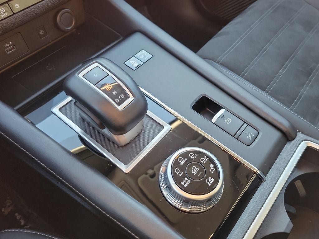 2024 Mitsubishi Outlander PHEV SE Hybrid