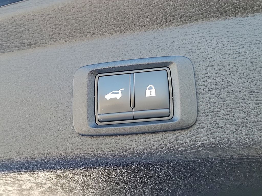 2024 Mitsubishi Outlander PHEV SE Hybrid