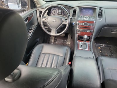 2016 INFINITI QX50 Base