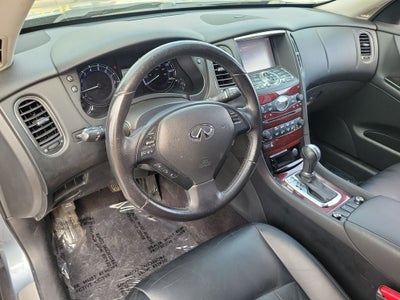 2016 INFINITI QX50 Base