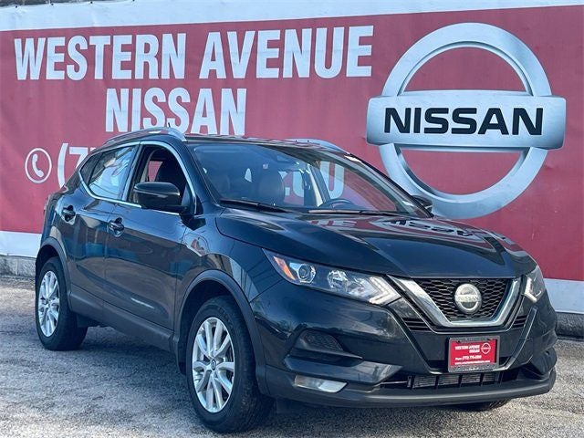 2022 Nissan Rogue Sport SV