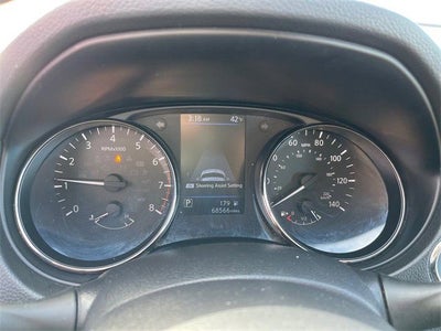 2022 Nissan Rogue Sport SV