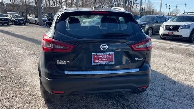 2022 Nissan Rogue Sport SV