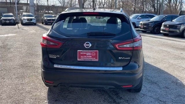 2022 Nissan Rogue Sport SV