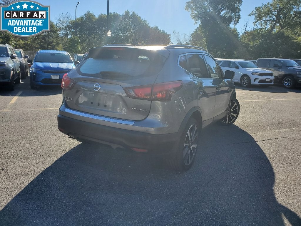 2017 Nissan Rogue Sport SL