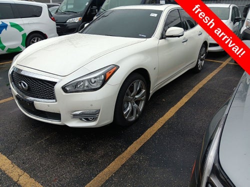 2016 INFINITI Q70 3.7X