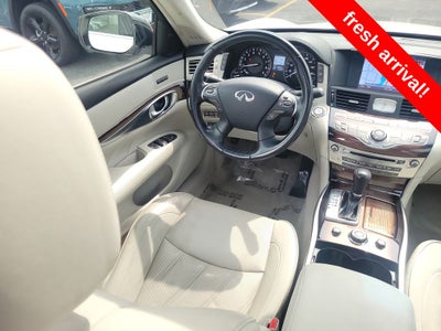 2016 INFINITI Q70 3.7X