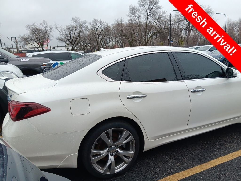 2016 INFINITI Q70 3.7X