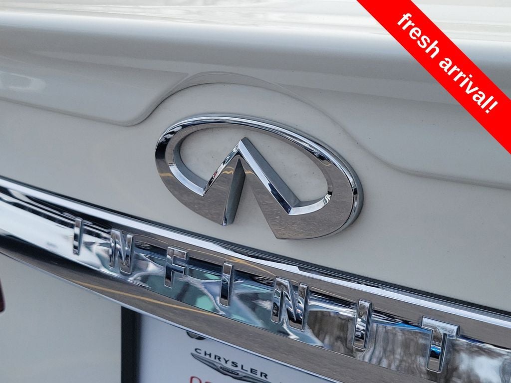 2016 INFINITI Q70 3.7X