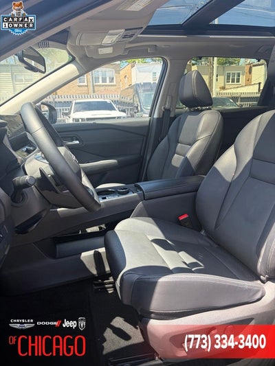 2025 Nissan Rogue SL