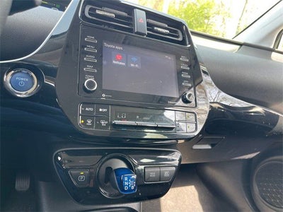 2022 Toyota Prius LE